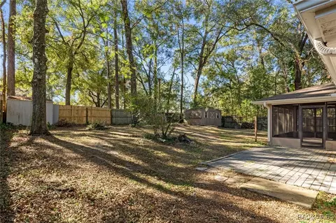 Exterior - 5992 E Devon Ln, Inverness, FL 34452 photo 7 of 10