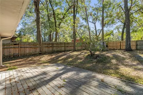 Exterior - 5992 E Devon Ln, Inverness, FL 34452 photo 5 of 10