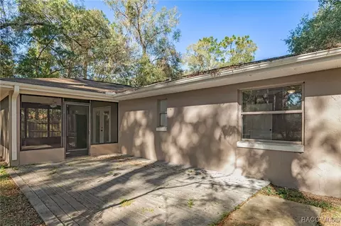 Exterior - 5992 E Devon Ln, Inverness, FL 34452 photo 6 of 10