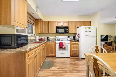 6000 E Dell Ln, Inverness, FL 34452 photo 5