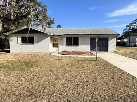 8455 Elgrove St, Spring Hill, FL 34608