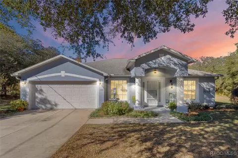 1923 W Mcneal Dr, Citrus Springs, FL 34434