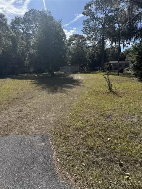 10700 SE 145th St, Summerfield, FL 34491