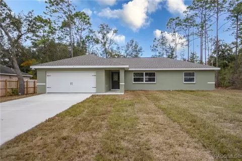 151 W Greenbriar Pl, Citrus Springs, FL 34434
