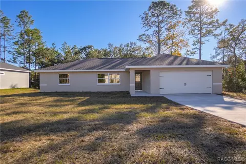 1504 W Elder Ln, Citrus Springs, FL 34434