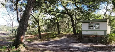 6841 N Heidi Dr, Hernando, FL 34442 photo 2