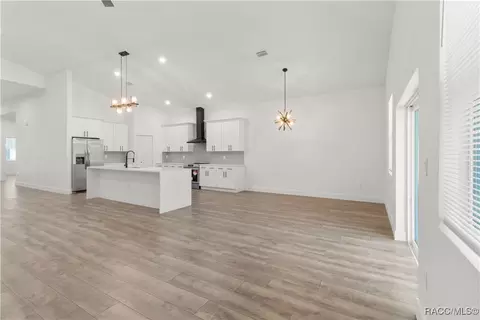 18384 Macek Rd, Weeki Wachee, FL 34614 photo 9