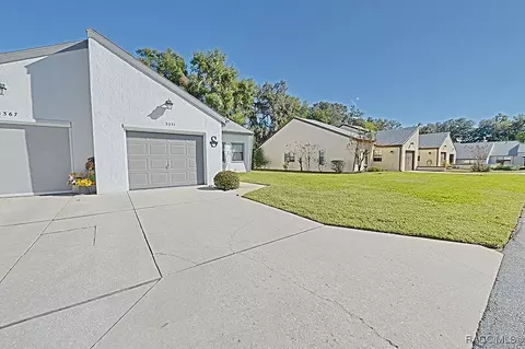 3371 S Belgrave Dr, Inverness, FL 34452