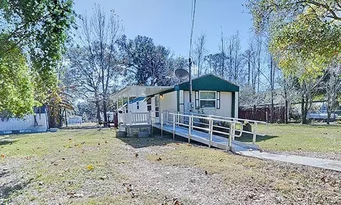 2948 E Blackberry Ln, Hernando, FL 34442