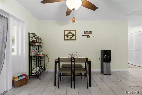 Dining - 3948 E Delight St, Hernando, FL 34442 photo 1 of 2