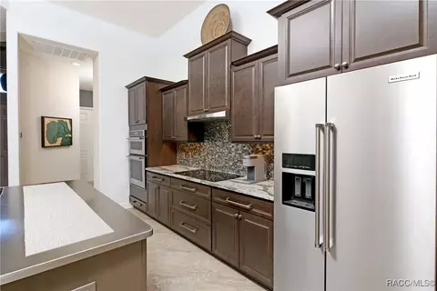 Kitchen - 1225 W Labrador Ct, Hernando, FL 34442 photo 3 of 4