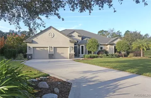 Exterior - 1225 W Labrador Ct, Hernando, FL 34442 photo 3 of 11