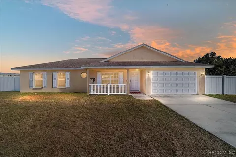 77 N Cunningham Ave, Inverness, FL 34453