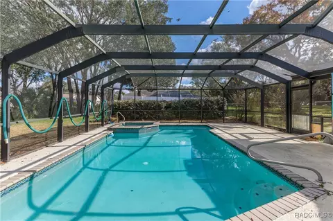 10086 Huckleberry Dr, Spring Hill, FL 34608 photo 3