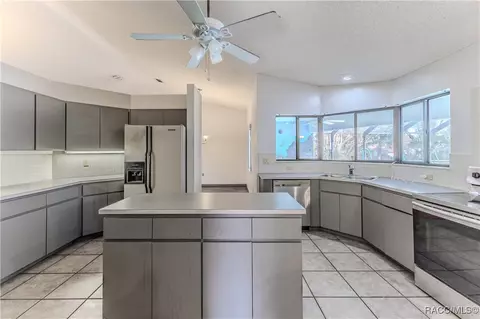 10086 Huckleberry Dr, Spring Hill, FL 34608 photo 19