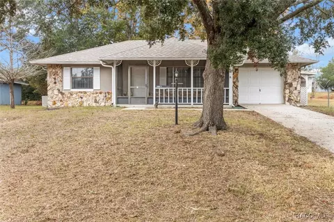 3416 N Honeylocust Dr, Beverly Hills, FL 34465