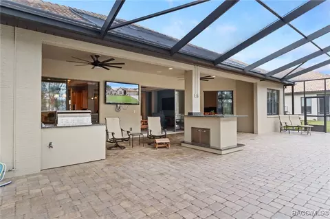 Exterior - 1192 W Beagle Run Loop, Hernando, FL 34442 photo 6 of 14