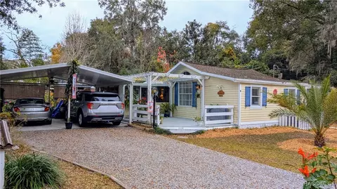 28498 Sentinel St, Brooksville, FL 34601