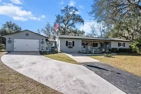 7448 E Savannah Dr, Floral City, FL 34436