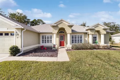 13 Freesia Ct, Homosassa, FL 34446