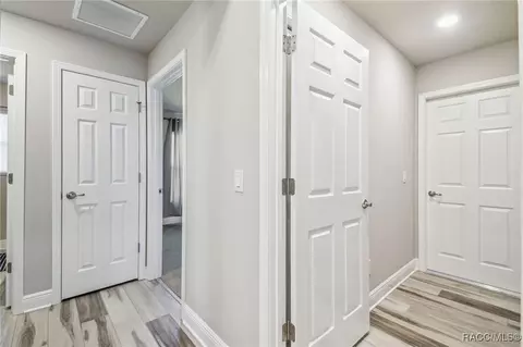 Entry Way - 65 E Boston St, Hernando, FL 34442 photo 6 of 10