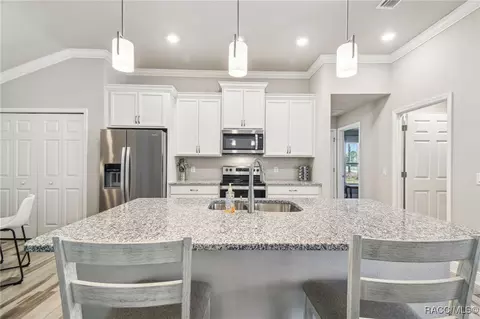 Kitchen - 65 E Boston St, Hernando, FL 34442 photo 4 of 7