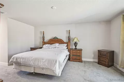 Bedroom - 65 E Boston St, Hernando, FL 34442 photo 5 of 8