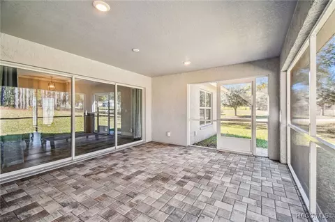 Exterior - 65 E Boston St, Hernando, FL 34442 photo 7 of 20