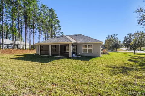 Exterior - 65 E Boston St, Hernando, FL 34442 photo 9 of 20