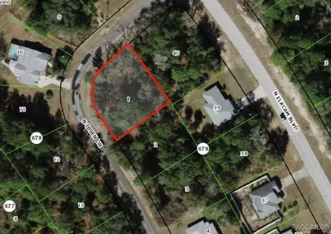 8365 N Ibsen Dr, Citrus Springs, FL 34433