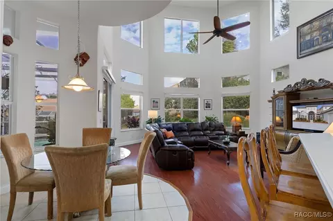 Dining - 977 W Rollingwood Ct, Hernando, FL 34442 photo 3 of 6