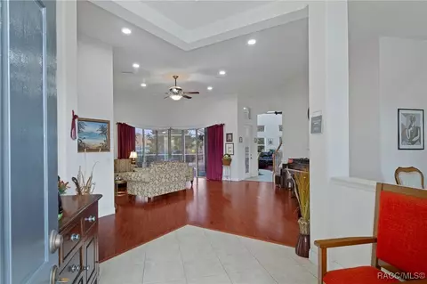 Entry Way - 977 W Rollingwood Ct, Hernando, FL 34442 photo 1 of 6