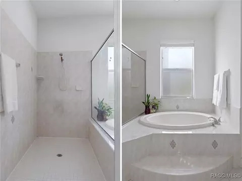Bath - 977 W Rollingwood Ct, Hernando, FL 34442 photo 4 of 11