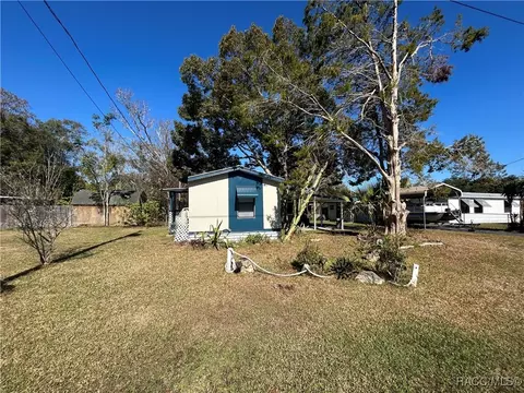10019 E Bluegill Ct, Inverness, FL 34450