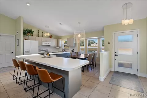 Entry Way - 100 E Cumberland Ct, Hernando, FL 34442 photo 1 of 2
