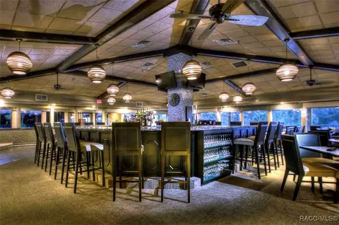 Dining - 100 E Cumberland Ct, Hernando, FL 34442 photo 2 of 2