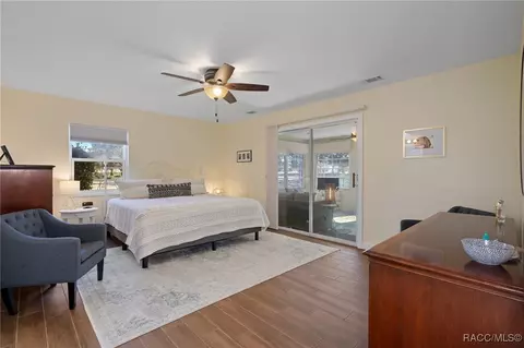 Bedroom - 100 E Cumberland Ct, Hernando, FL 34442 photo 1 of 6