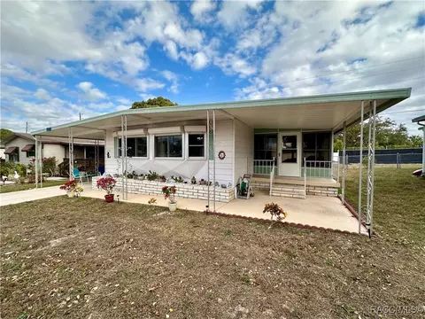 12532 Harker St, Brooksville, FL 34613