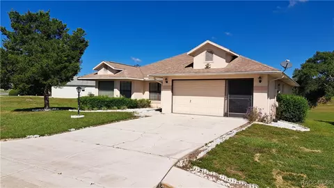 735 W Colbert Ct, Beverly Hills, FL 34465