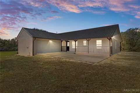 4954 W Oakhill St, Dunnellon, FL 34433