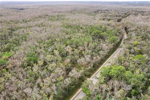 9266 W And 9248 W Yulee Dr, Homosassa, FL 34448