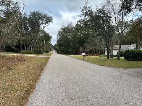 1765 W Redding St, Hernando, FL 34442 photo 5