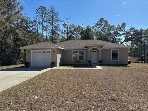 8895 N Circular Way, Citrus Springs, FL 34434