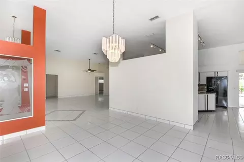 1262 E Triple Crown Loop, Hernando, FL 34442 photo 4