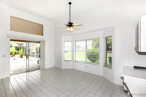 1262 E Triple Crown Loop, Hernando, FL 34442 photo 17