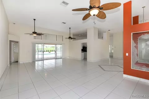 1262 E Triple Crown Loop, Hernando, FL 34442 photo 5