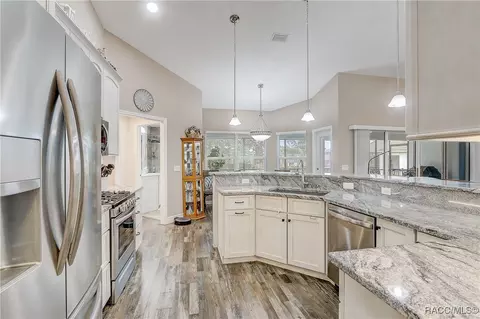 419 W Cobblestone Loop, Hernando, FL 34442 photo 13