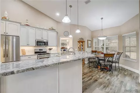 419 W Cobblestone Loop, Hernando, FL 34442 photo 10