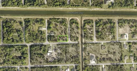 5901 Tena Ave, Lehigh Acres, FL 33971