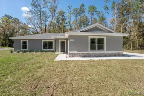 9792 N Baldwin Ter, Citrus Springs, FL 34434